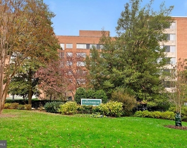 4301 Massachusetts Avenue Nw - Photo Thumbnail 1