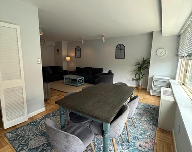 4301 Massachusetts Avenue Nw - Photo Thumbnail 9