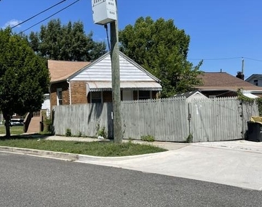 6203 Piney Branch Road Nw - Photo Thumbnail 5