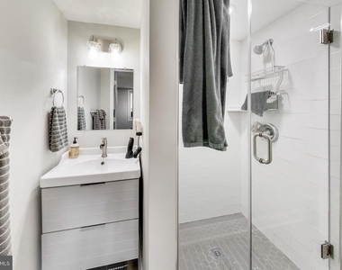4609 Hillside Road Se - Photo Thumbnail 24