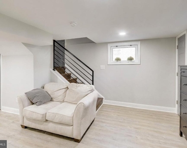 4609 Hillside Road Se - Photo Thumbnail 21