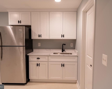 706 Longfellow Street Nw - Photo Thumbnail 25