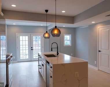 706 Longfellow Street Nw - Photo Thumbnail 8