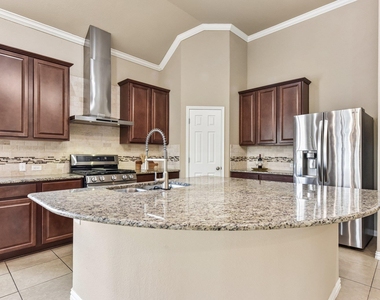 640 Loma Cedro Bnd - Photo Thumbnail 9