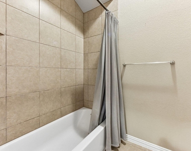 640 Loma Cedro Bnd - Photo Thumbnail 22