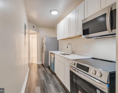 2816 Hartford Street Se - Photo Thumbnail 1