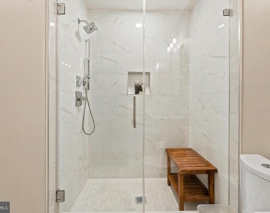 2618 University Place Nw - Photo Thumbnail 19