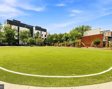2618 University Place Nw - Photo Thumbnail 22