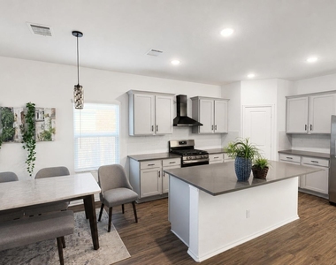 1732 Cobblecrest Ln - Photo Thumbnail 2
