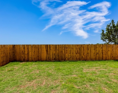 2000 Gilmer Way - Photo Thumbnail 32