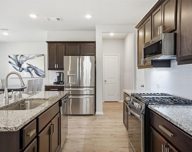 1224 Vogel Dr - Photo Thumbnail 6