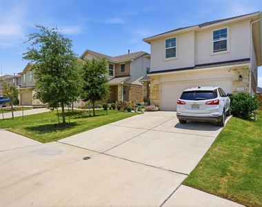1224 Vogel Dr - Photo Thumbnail 2