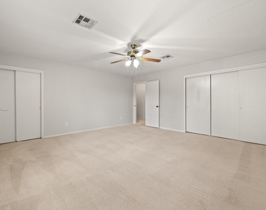 11140 Currin Ln - Photo Thumbnail 27