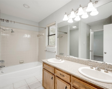 1708 Wild Horse Ln - Photo Thumbnail 41