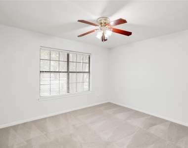 1708 Wild Horse Ln - Photo Thumbnail 30