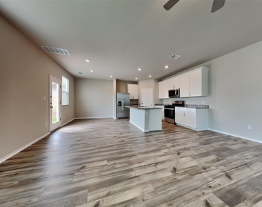 5121 Saddle Club Dr - Photo Thumbnail 1