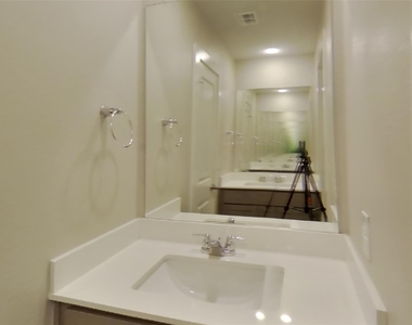 1744 Mexican Heather Dr - Photo Thumbnail 12