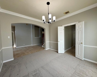 5844 Back Bay Ln - Photo Thumbnail 6
