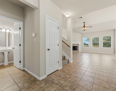 1216 Willowbrook Dr - Photo Thumbnail 16