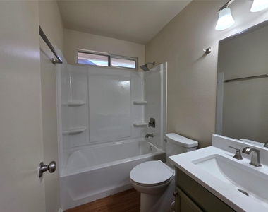11602 Maybach Dr - Photo Thumbnail 28