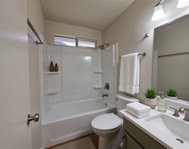 11602 Maybach Dr - Photo Thumbnail 27