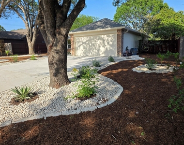 11602 Maybach Dr - Photo Thumbnail 30