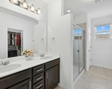 10813 Sentinel Dr - Photo Thumbnail 10