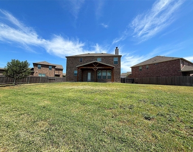 1720 Foxglove Cir - Photo Thumbnail 28