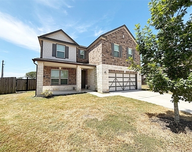 1720 Foxglove Cir - Photo Thumbnail 1