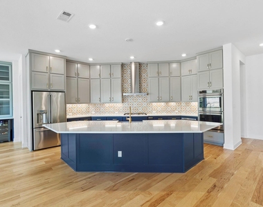 151 Starfire Dr - Photo Thumbnail 5