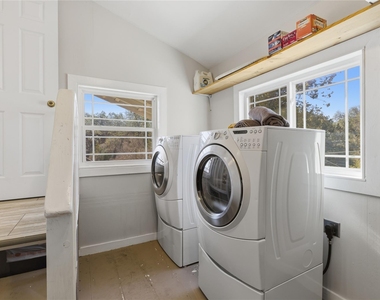 2505 Belaire West Ln - Photo Thumbnail 28