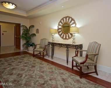 400 E Bay Street - Photo Thumbnail 48