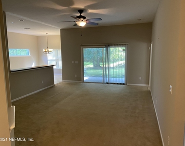 6332 Morse Avenue - Photo Thumbnail 2