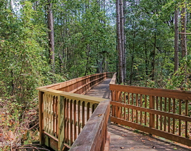 785 Oakleaf Plantation Parkway - Photo Thumbnail 31