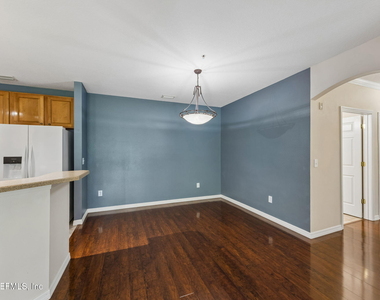 785 Oakleaf Plantation Parkway - Photo Thumbnail 9