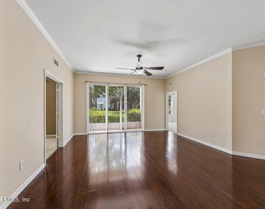 785 Oakleaf Plantation Parkway - Photo Thumbnail 3