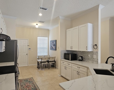 3349 Warnell Drive - Photo Thumbnail 13