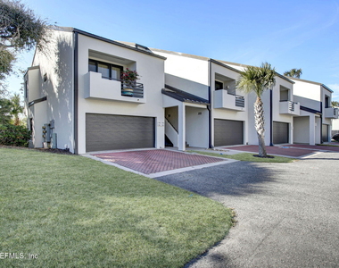 743 Spinnakers Reach Drive - Photo Thumbnail 1