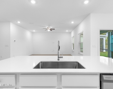 28 Disston Cove - Photo Thumbnail 22