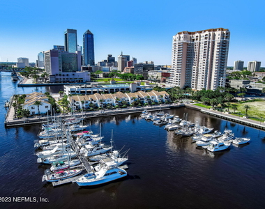 400 E Bay Street - Photo Thumbnail 32