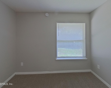 11509 Twin Oaks Trail - Photo Thumbnail 11