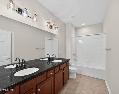 14028 Saddlehill Court - Photo Thumbnail 22