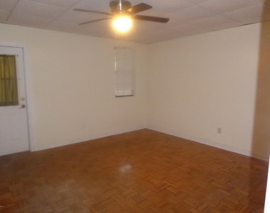 3835 Cambay Place - Photo Thumbnail 9