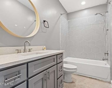 7954 Leona Street - Photo Thumbnail 7