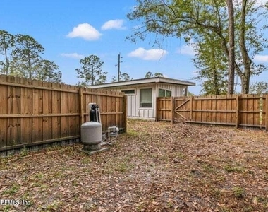 7954 Leona Street - Photo Thumbnail 12