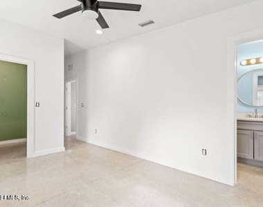 7954 Leona Street - Photo Thumbnail 6