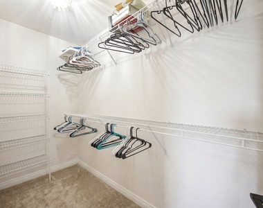 9 Tenneyson Court - Photo Thumbnail 21