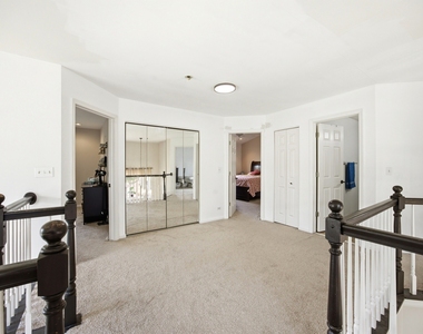 9 Tenneyson Court - Photo Thumbnail 18