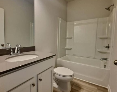 2787 Malton Way - Photo Thumbnail 8