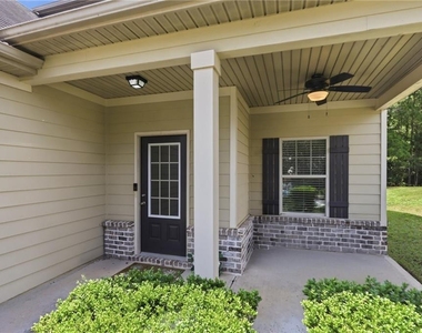 906 Donington Circle - Photo Thumbnail 1